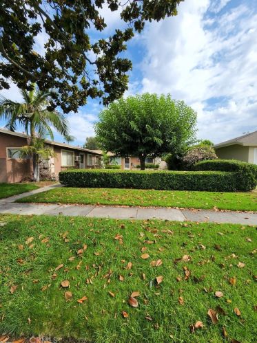 2109 Juno Ave, Anaheim CA  92804-4518 exterior