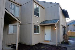 17482 Britetree Cir, Beaverton OR  97007-3952 exterior