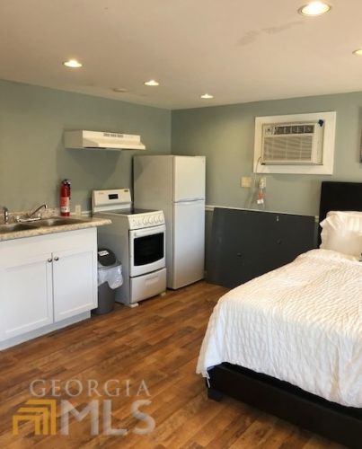 911 Charles Perry Ave, Sardis, GA 30456-2832