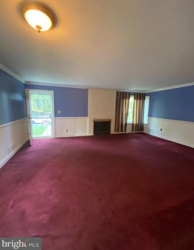 8502 Leonard Dr, Silver Spring, MD 20910-5002