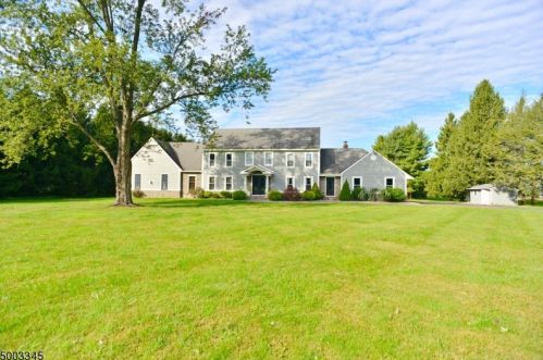 1115 Croton Rd, Flemington, NJ 08822-5608