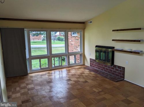 701 Kerwin Rd, Silver Spring MD  20901-4633 exterior