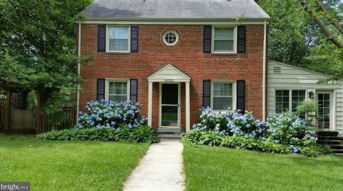 8022 Barron St, Silver Spring, MD 20912-7366