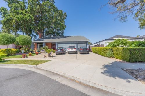 3067 Cray Ct, San Jose, CA 95121-2414