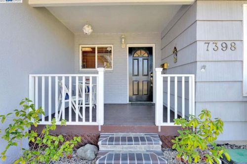 7398 Larkdale Ave, Pleasanton, CA 94568-1515