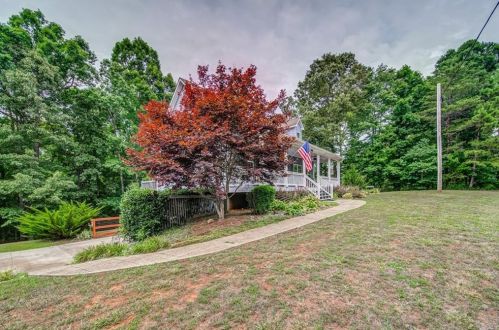 700 Talc Mine Rd, Big Canoe, GA 30143-5202
