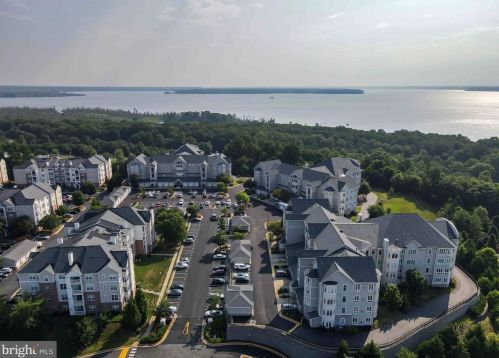 1601 Ladue Ct, Woodbridge, VA 22191-5540