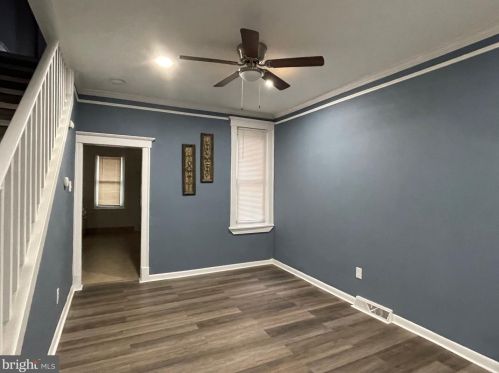 430 Erie St, Camden NJ  08102-2504 exterior