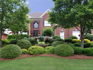 6135 Mountainwell Dr, Roswell, GA 30075-7309