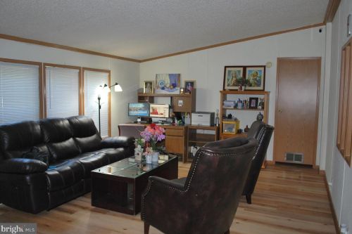 94 Vasilios Dr, Carlisle PA  17015-9012 exterior