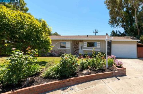 8576 Edenberry Pl, Pleasanton, CA 94568-1138