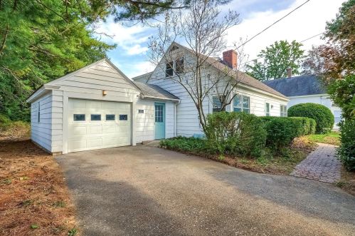 255 South St, Concord, NH 03301-2662