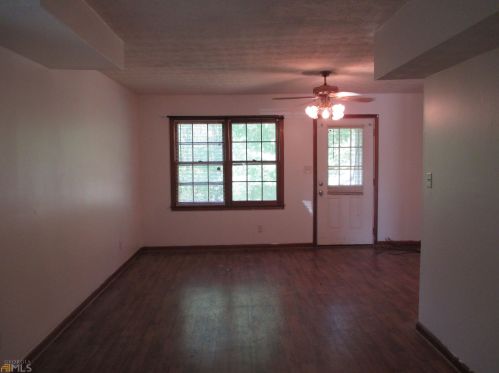 2616 Shore Wood Ct, Conyers, GA 30013-1196