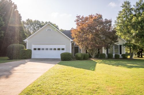 1071 Melrose Ct, Watkinsville, GA 30677-5301