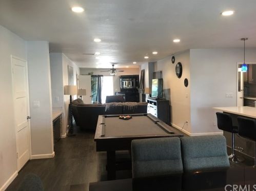 11439 Pruess Ave, Downey, CA 90241-4543