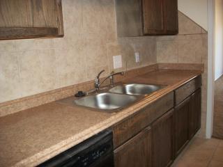 6616 Rockford Ave, Tulsa OK  74136-3826 exterior