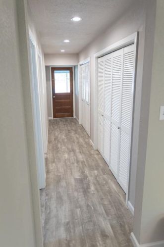 306 Ables St, Granbury TX  76048-1806 exterior