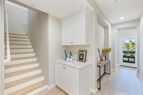 103 Rinaldi, Irvine CA  92620-2865 exterior