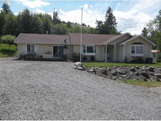 707 Rose St, Cove, OR 97824-8801