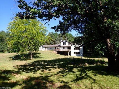 9010 325th Ave, Harris, MN 55032-5105