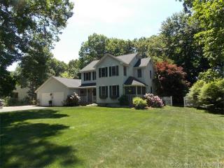 78 Roxbury Rd, Plantsville, CT 06479-1455