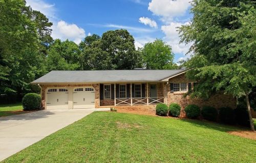 1208 Renee Dr, Lilburn, GA 30047-4340