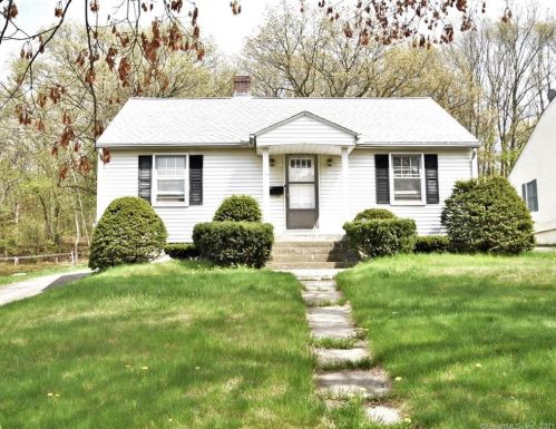 55 Old Turnpike Rd, Southington, CT 06489-3633
