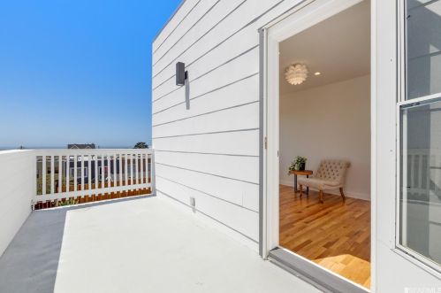 1767 40th Ave, San Francisco CA  94122-4039 exterior