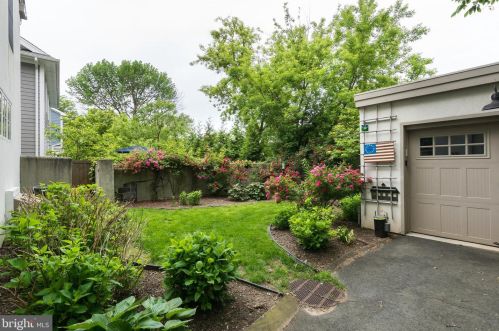 9 Lytle St, Princeton NJ 08542-3116 exterior