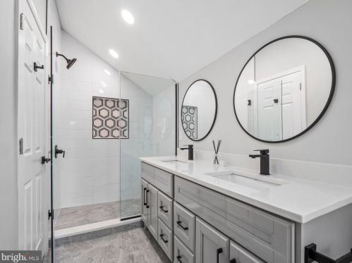 709 Gist Ave, Silver Spring MD 20910-5234 exterior