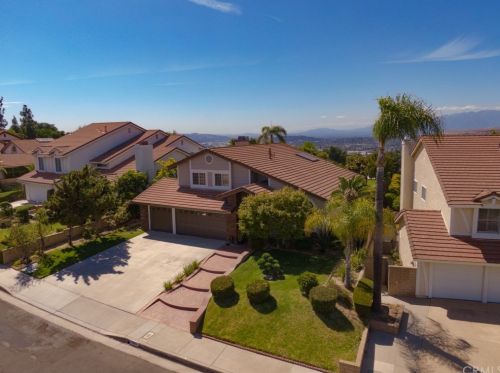 1995 Peaceful Hills Rd, Walnut, CA 91789-4022
