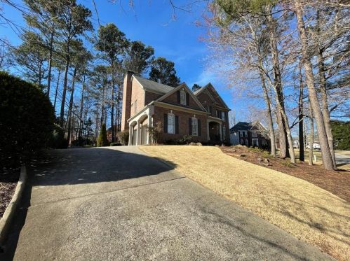1333 Nicholson Pl, Suwanee, GA 30024-8301