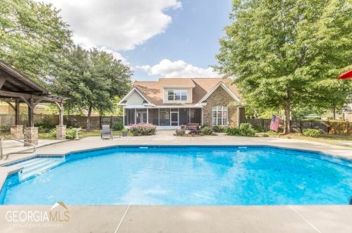 114 Vinings Place Dr, Warner Robins GA  31088-1503 exterior