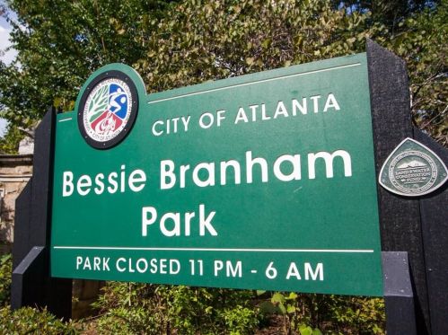 1837 Hosea L Williams Dr, Atlanta GA  30317-2211 exterior