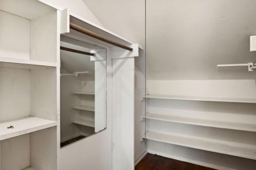 203 Deep Dl Ln, Conroe TX  77304-1249 exterior