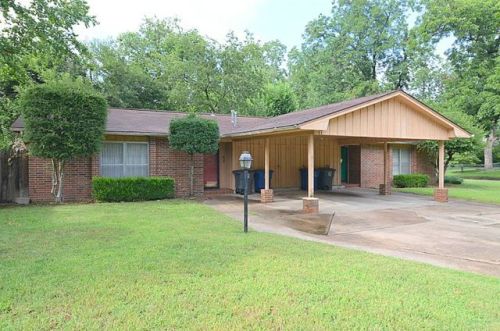 311 42nd St, Tulsa, OK 74105-3801