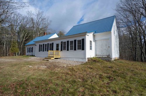 1622 Lovell Lake Rd, Wakefield, NH 03872-4737