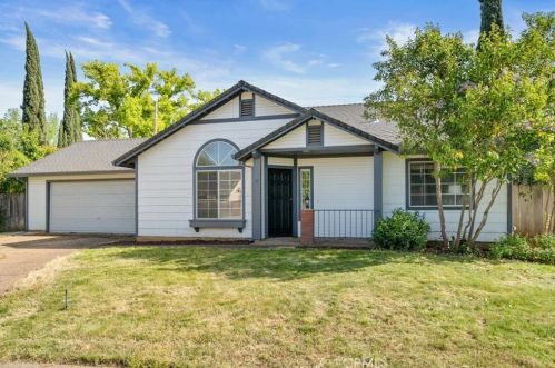 3 Caraway Rd, Chico, CA 95973-1055