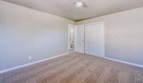 48 Duke St, Pueblo CO  81005-1604 exterior