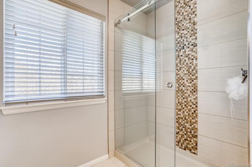 18798 Belleview Pl, Aurora CO 80015-4877 exterior