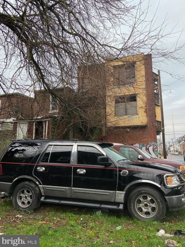 674 Martin Luther King Jr Blvd, Trenton, NJ 08618-3750