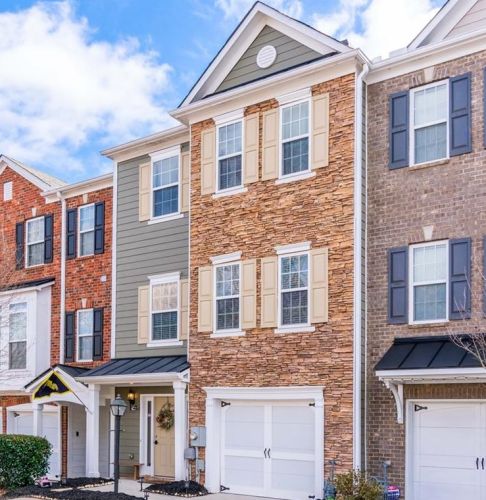 3956 Church View Ln, Suwanee, GA 30024-8430