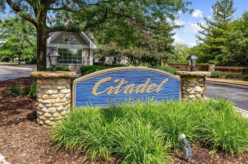 1313 Citadel Dr, Joliet IL  60435-5182 exterior