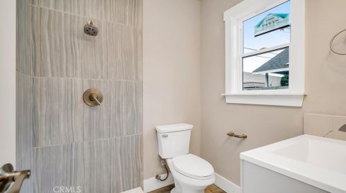 1315 Rosewood Ave, Anaheim CA  92805-1119 exterior