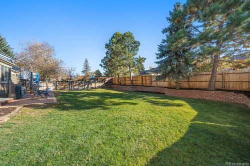 21606 Powers Pl, Aurora CO 80015-3372 exterior