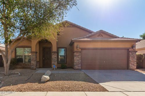 6117 46th Ave, Laveen, AZ 85339-1981