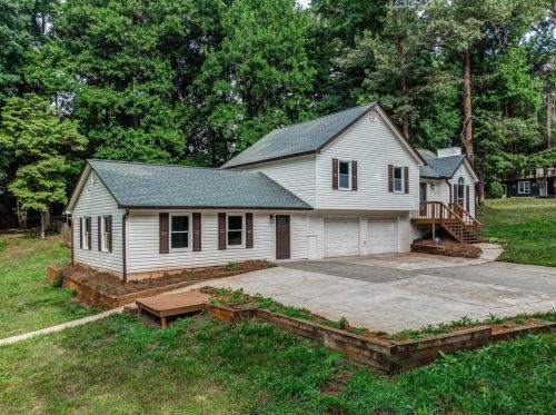 470 Nalley Dr, Big Canoe, GA 30143-2134