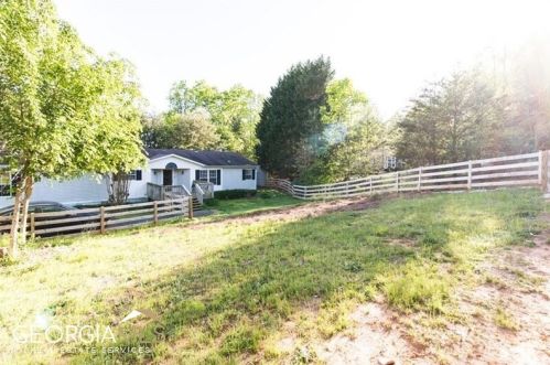 575 Shenandoah Dr, Dahlonega, GA 30533-8236