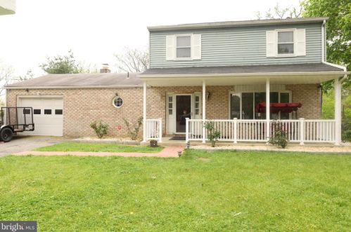 1120 Loop Dr, Harrisburg, PA 17112-2151