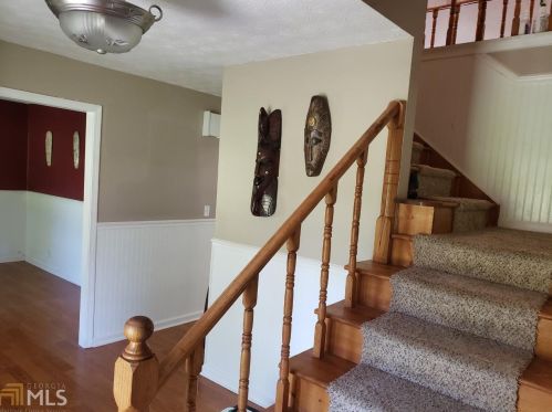 125 Bent Arrow Dr, Stockbridge GA  30281-4864 exterior